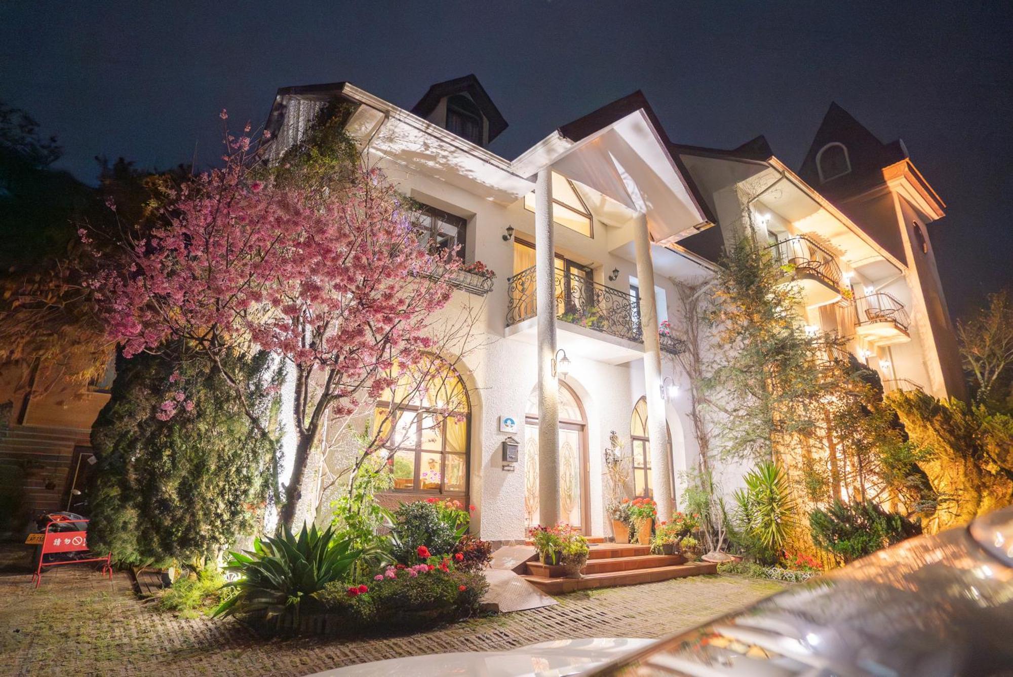 Europe Villa Renai Εξωτερικό φωτογραφία